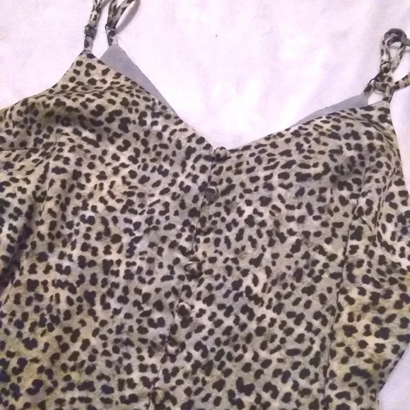 Cupcakes and Cashmere Spaghetti Strap Leopard Print Button Up Top - Picture 8 of 16